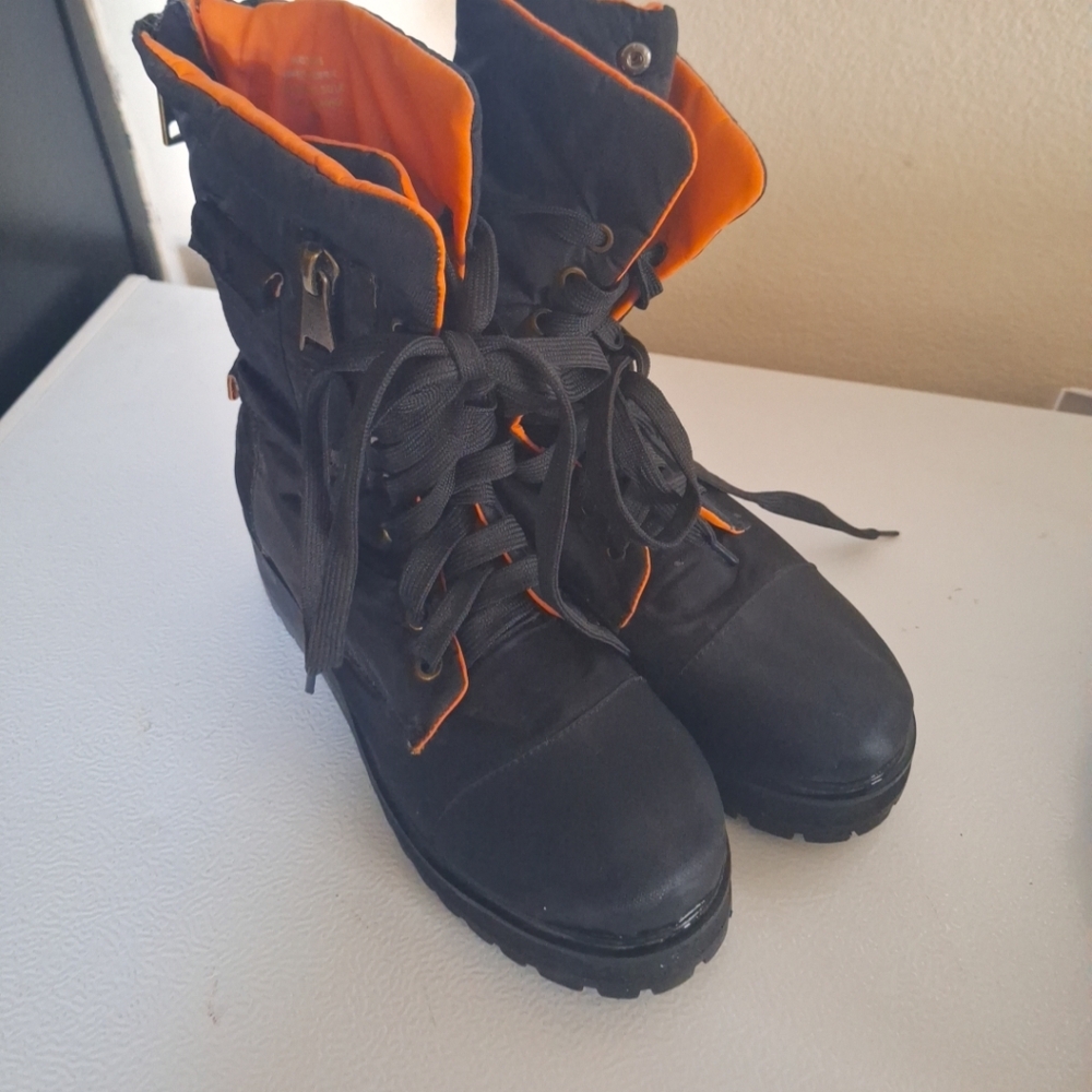 Dolls Kills Poster Girl Combat  Moto boots Size 8 Black